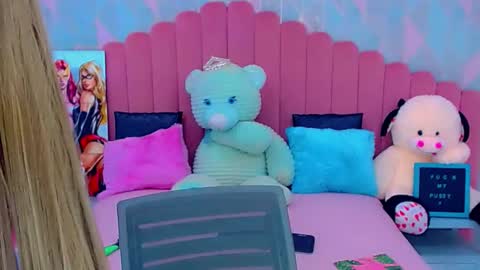 ARIADNA online show from 11-25-25, 05:18