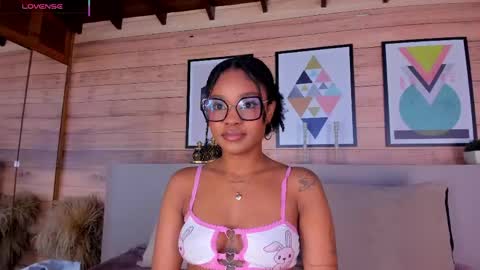 Aria Foster online show from 04-16-26, 03:40