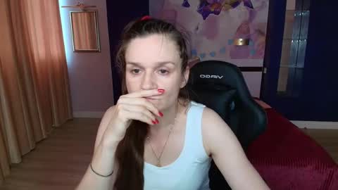 AriaGray online show from 07-06-26, 12:24