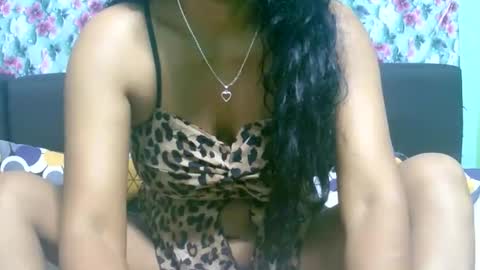 Snapshot of ariah13 chatting on 01-08-26, 02:03 ariah13 online show from 01-08-26, 02:03