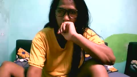 Snapshot of ariah13 chatting on 02-14-26, 03:42 ariah13 online show from 02-14-26, 03:42