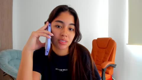 Snapshot of ariamontgomeryyy chatting on 03-07-25, 07:05 Aria Montgomery online show from 03-07-25, 07:05