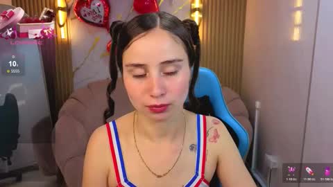 Snapshot of ariana18_b chatting on 02-17-26, 12:34 ariana18_b online show from 02-17-26, 12:34