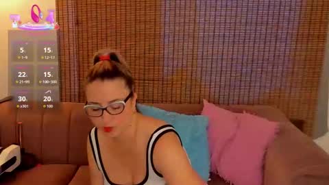 Snapshot of ariana_cross_ chatting on 11-09-25, 12:58 Ariana Cruz online show from 11-09-25, 12:58