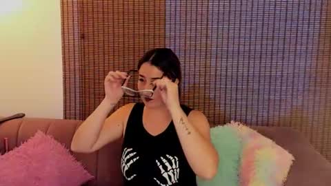 Ariana Cruz online show from 04-13-26, 12:43