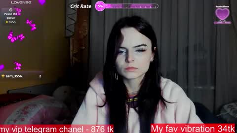 Snapshot of ariana_light chatting on 11-24-25, 08:19 Ariana online show from 11-24-25, 08:19