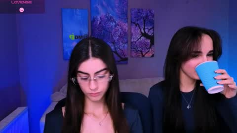 ariana_ross7 online show from 01-08-26, 10:06