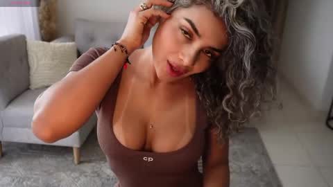 Snapshot of ariana_valdirii chatting on 05-17-26, 12:34 cristina online show from 05-17-26, 12:34