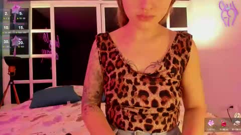 Ari online show from 01-22-25, 03:20