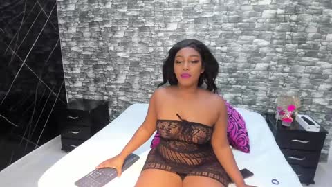 Ariana online show from 01-31-25, 12:07