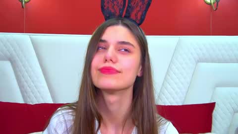 Ariana online show from 11-08-25, 06:46