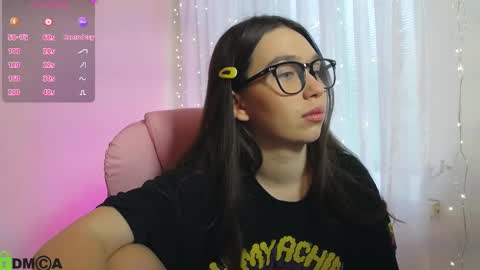 Snapshot of arianahot777 chatting on 02-12-25, 06:40 arianahot777 online show from 02-12-25, 06:40