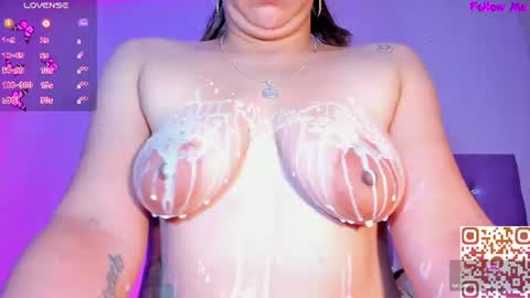 Snapshot of arianasaintx chatting on 06-22-26, 01:18 Ariana online show from 06-22-26, 01:18