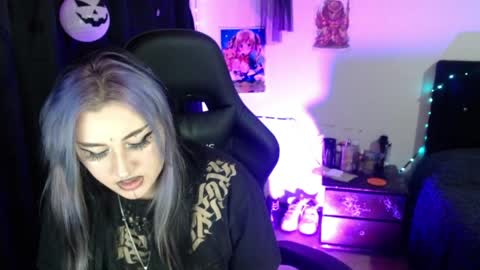 Snapshot of arianauwu666 chatting on 06-07-26, 12:04 help me 100 hands up my OF is Free online show from 06-07-26, 12:04