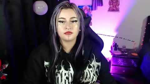 Snapshot of arianauwu666 chatting on 07-11-26, 12:24 help me 100 hands up my OF is Free online show from 07-11-26, 12:24