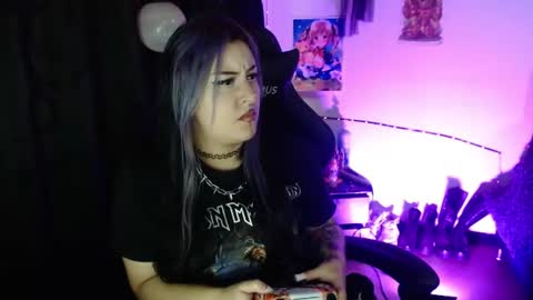 Snapshot of arianauwu666 chatting on 07-28-26, 08:52 help me 100 hands up my OF is Free online show from 07-28-26, 08:52