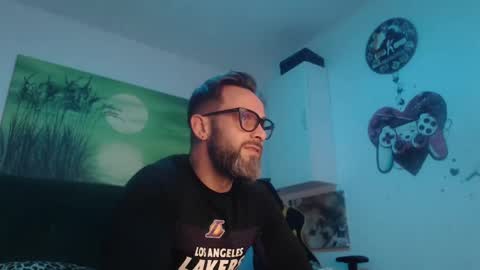 Snapshot of ariandeluna chatting on 01-12-25, 06:16 ariandeluna online show from 01-12-25, 06:16