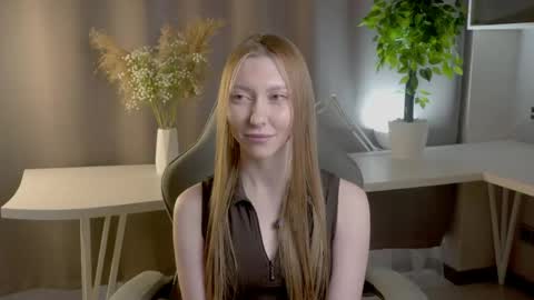 Ariana online show from 05-13-26, 04:21
