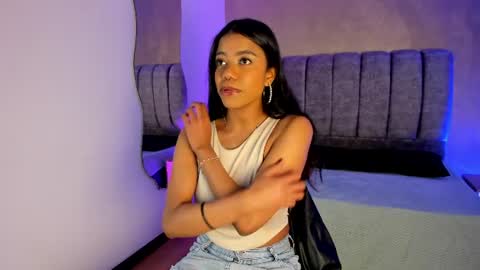 Snapshot of arianna_roxe_ chatting on 07-05-26, 03:45 arianna_roxe_ online show from 07-05-26, 03:45