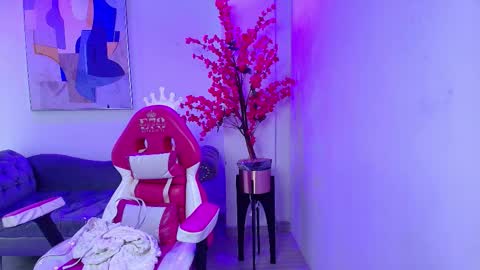 arianna_sweeet online show from 10-05-25, 04:00