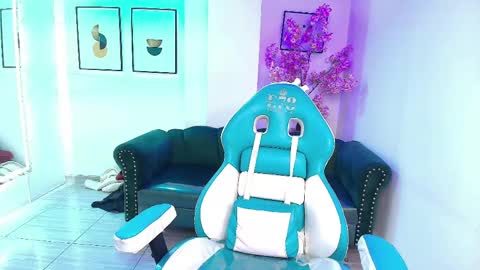 Snapshot of arianna_sweeet chatting on 06-05-26, 06:52 arianna_sweeet online show from 06-05-26, 06:52