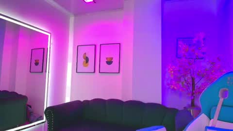 Snapshot of arianna_sweeet chatting on 06-06-26, 04:06 arianna_sweeet online show from 06-06-26, 04:06