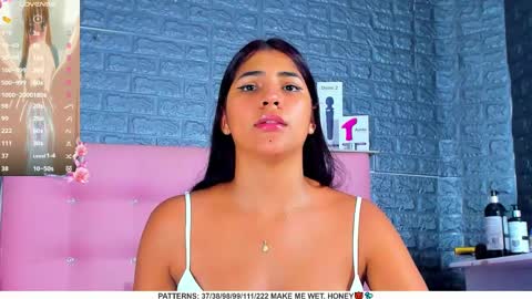Snapshot of ariannalewis1 chatting on 01-17-25, 02:39 Arianna online show from 01-17-25, 02:39