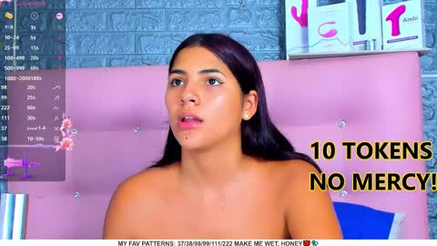 Snapshot of ariannalewis1 chatting on 01-27-25, 11:54 Arianna online show from 01-27-25, 11:54