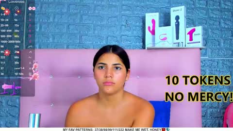 Snapshot of ariannalewis1 chatting on 01-30-25, 12:07 Arianna online show from 01-30-25, 12:07