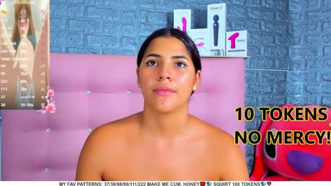 Snapshot of ariannalewis1 chatting on 01-31-25, 08:22 Arianna online show from 01-31-25, 08:22