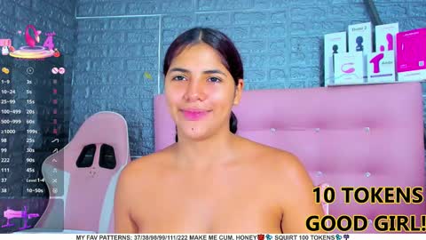 Snapshot of ariannalewis1 chatting on 03-08-25, 10:02 Arianna online show from 03-08-25, 10:02