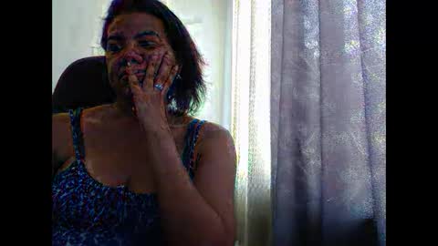 ariannaloovel online show from 01-17-26, 04:00