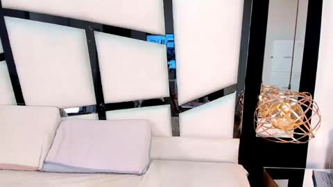 Snapshot of ariannarussell1 chatting on 05-29-26, 02:37 ariannarussell1 online show from 05-29-26, 02:37
