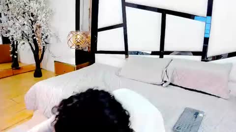 Snapshot of ariannarussell1 chatting on 07-11-26, 02:31 ariannarussell1 online show from 07-11-26, 02:31