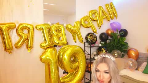 Arianna online show from 04-22-26, 08:17