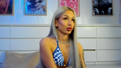 Arianna online show from 05-10-26, 07:02