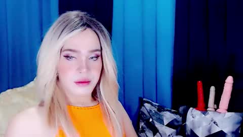 ARIANNE CUMS  online show from 02-16-26, 07:04