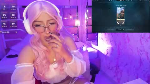 Snapshot of arianova_ chatting on 11-25-25, 01:22 Aria online show from 11-25-25, 01:22