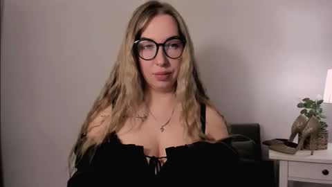 Aria online show from 06-06-26, 05:45