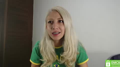 Ari Bunnie  online show from 06-05-26, 11:38
