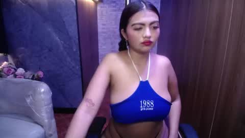 Snapshot of ariel_1_ chatting on 07-10-26, 02:52 ariel_1_ online show from 07-10-26, 02:52