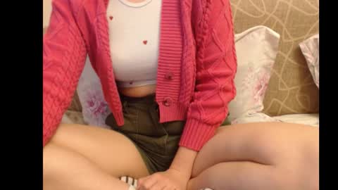 Ariella online show from 11-19-25, 09:31