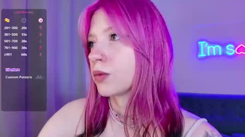 Snapshot of arielabradberry chatting on 06-11-26, 01:53 Ariel online show from 06-11-26, 01:53