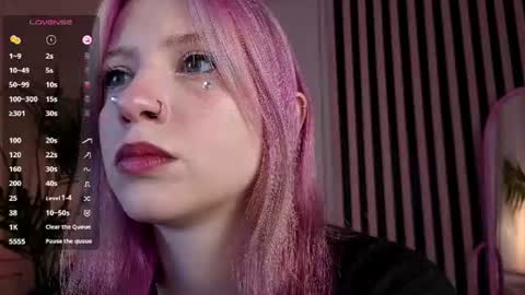 Snapshot of arielabradberry chatting on 07-03-26, 11:27 Ariel online show from 07-03-26, 11:27
