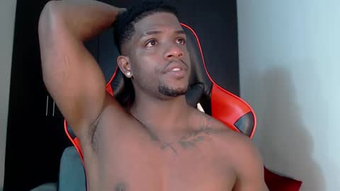 Snapshot of arielbronwxxx chatting on 03-02-25, 12:01 chris online show from 03-02-25, 12:01