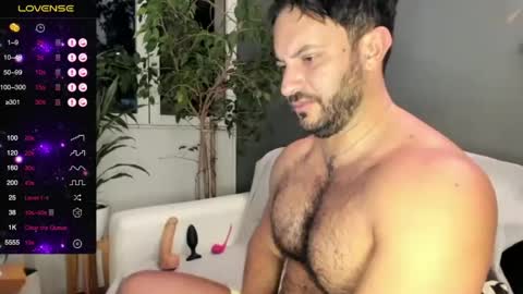 Ariel online show from 01-30-25, 04:37