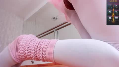 A R I   online show from 11-23-25, 12:16