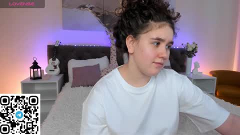 Ariella GTM3  Tue Wed Thu Fri Sat  0400 am-1030pm online show from 01-28-25, 04:18