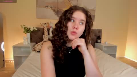 Ariella GTM3  Tue Wed Thu Fri Sat  0400 am-1030pm online show from 06-04-26, 12:49