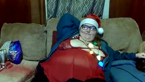 ariellejade06 online show from 12-24-24, 04:55